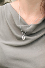 Charger l'image dans la galerie, Fleurs de naissance ARGENT