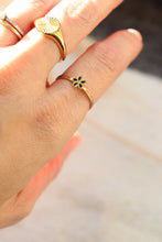 Charger l'image dans la galerie, Bague Fleur noire